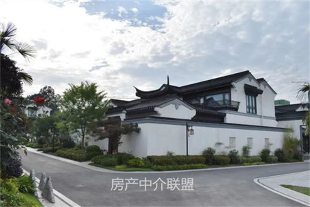 实验中学附近铂悦府精装1室1厅1卫有证能分期可养老可陪读